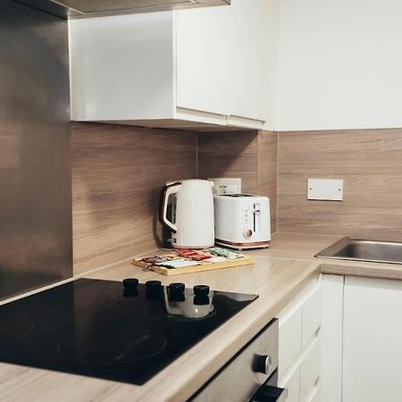 1Br City Centre Apt, Self Check In, Wifi, By Derbnb Sheffield Luaran gambar