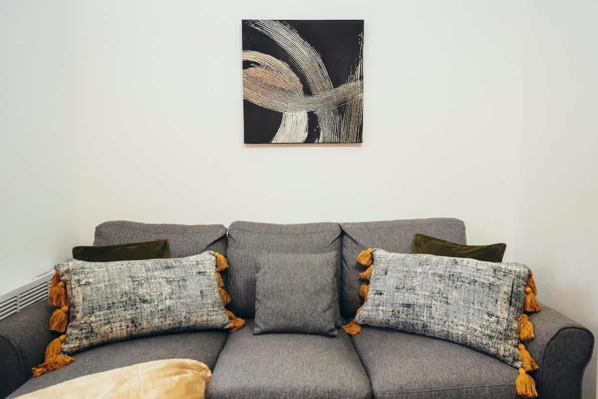 1Br City Centre Apt, Self Check In, Wifi, By Derbnb Sheffield Luaran gambar
