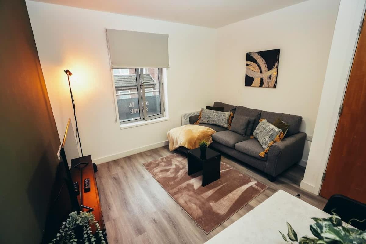 1Br City Centre Apt, Self Check In, Wifi, By Derbnb Sheffield Luaran gambar